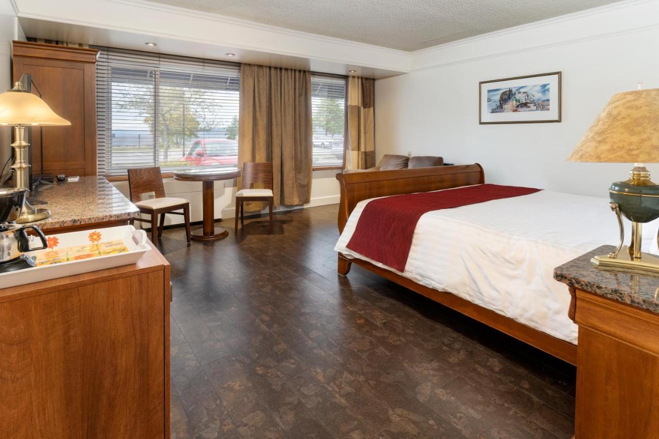 Auberge Des 21 La Baie Eksteriør bilde